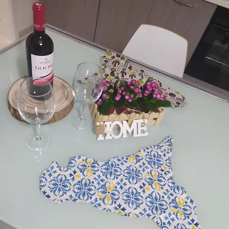 Apartamento Casa Vacanze L'ancora Your Amazing Holiday!
