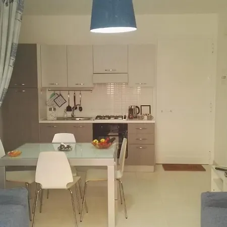 Apartment L'ancora Casa Vacanze Marina di Ragusa